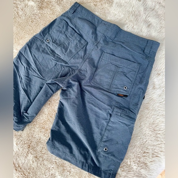 CHLOROPHYLLE VINTAGE GREY SHORT WITH CARGO POCKET - 32 - Picture 3 of 10